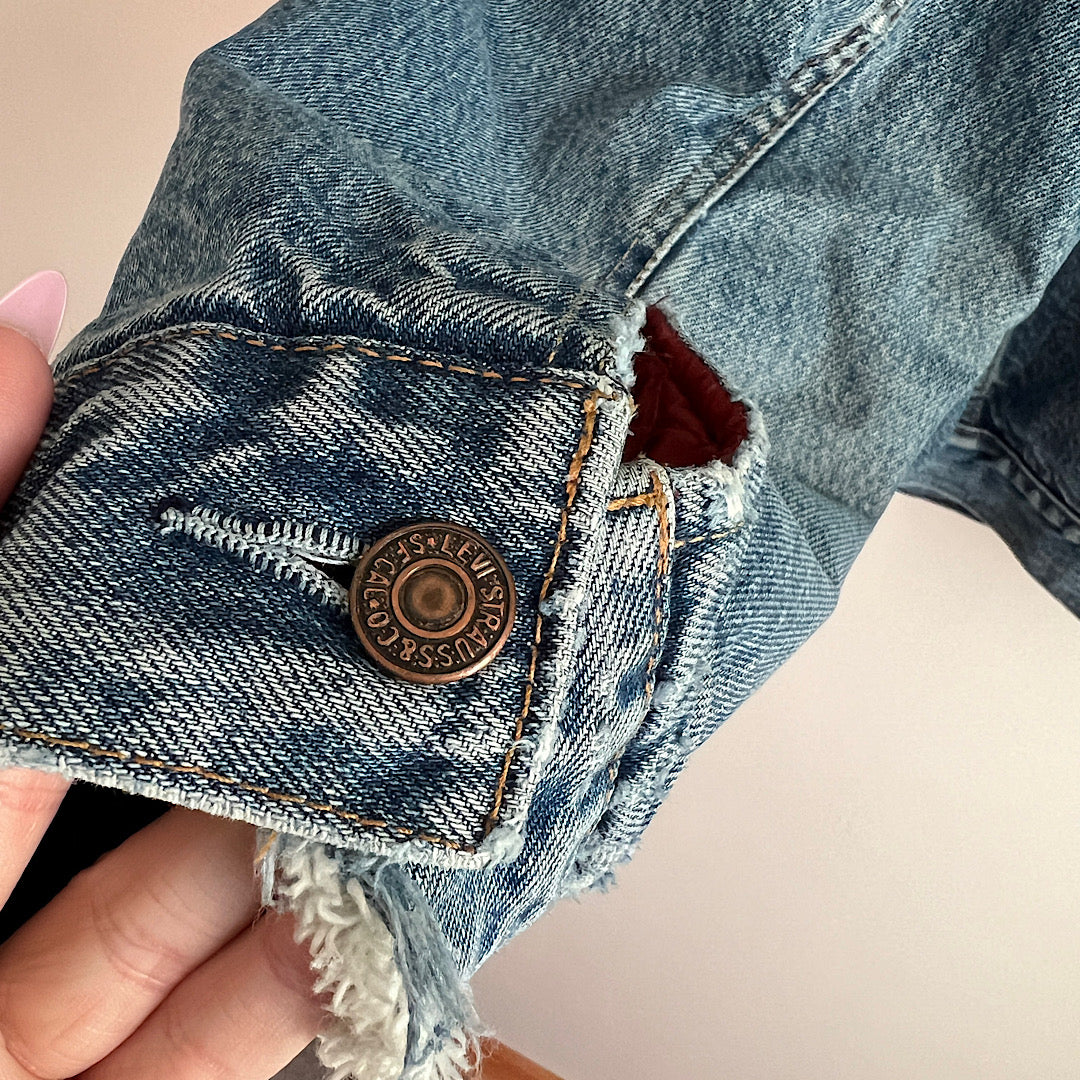 Vintage Levi's Plaid Lined/Quilted Sleeves Denim Jacket Standard Trucker