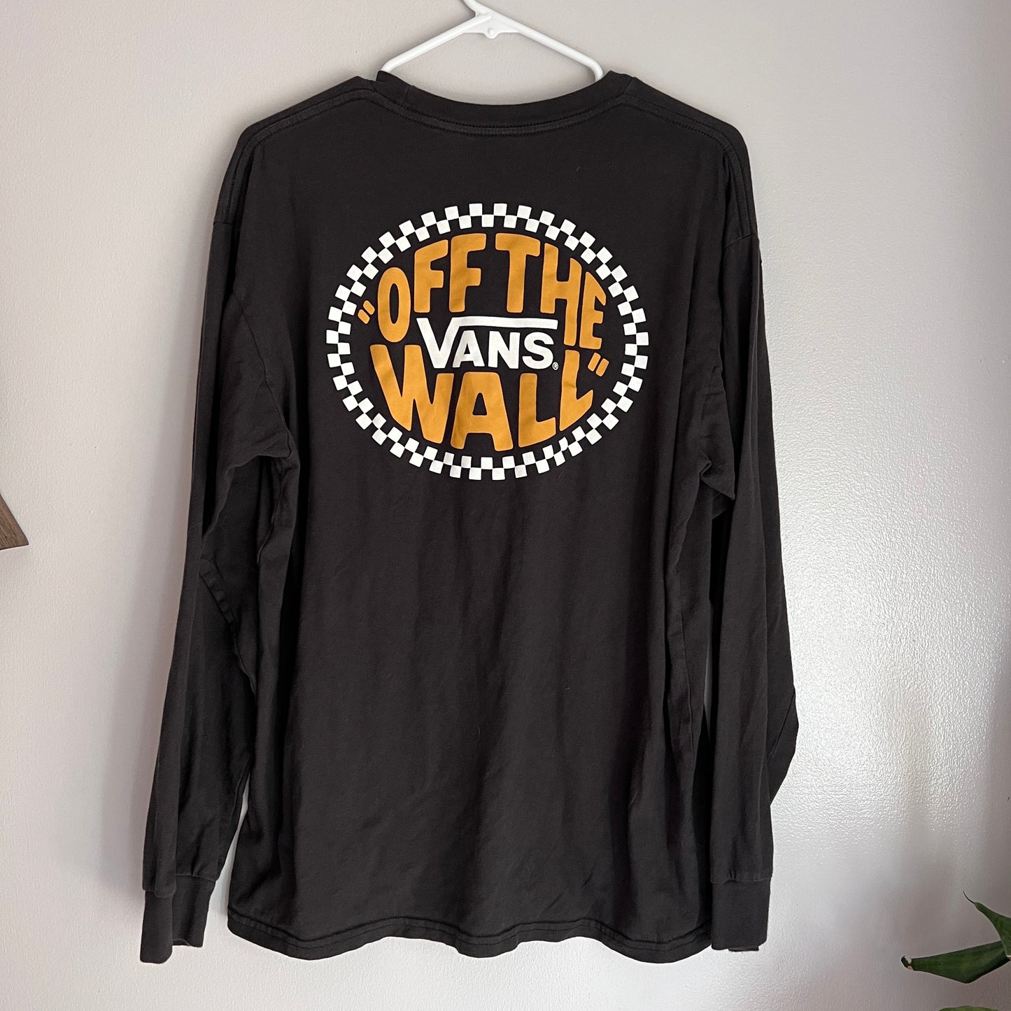 Vans Checkerboard Logo Black & Yellow Long Sleeve Tee