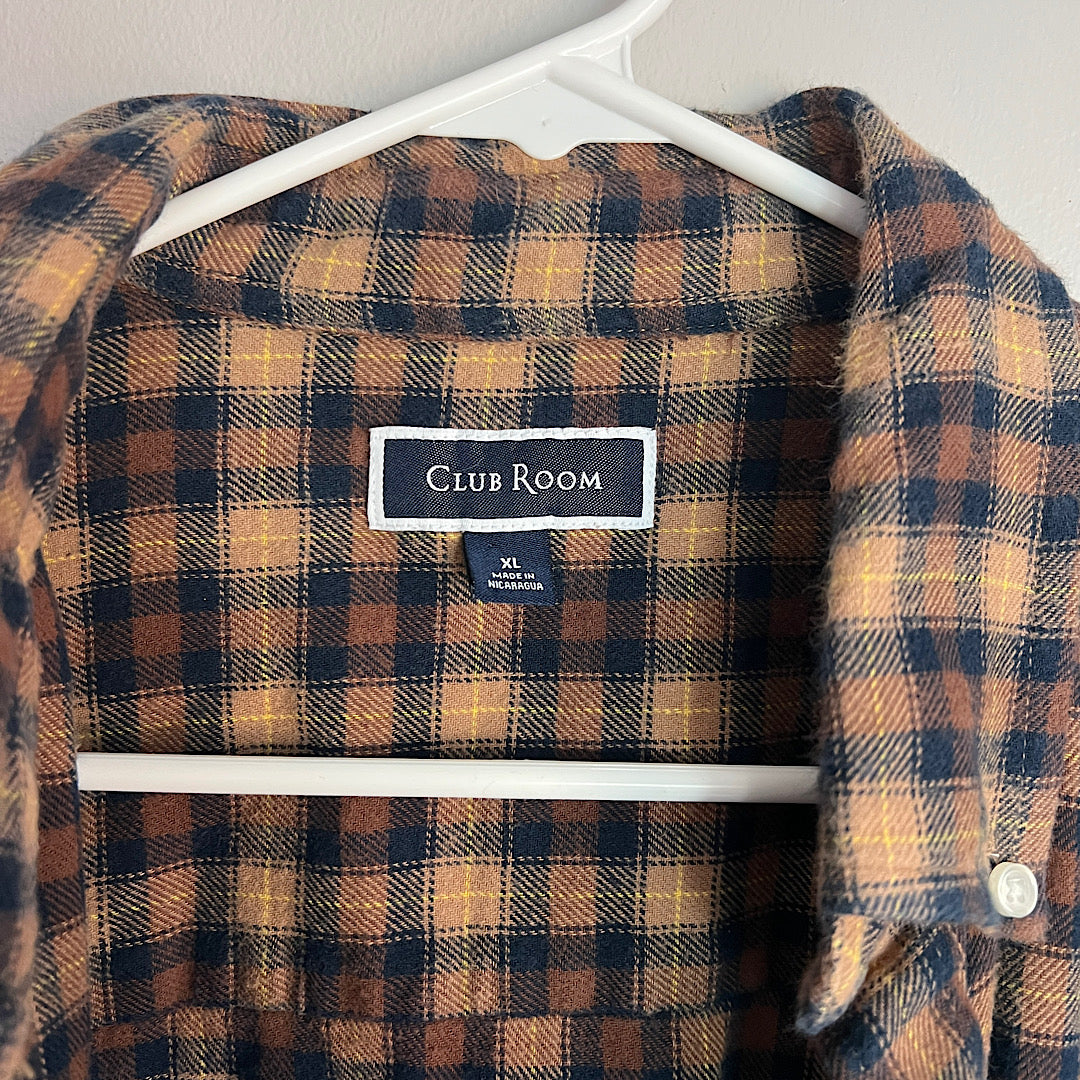 Club Room Plaid Flannel Button Down Shirt