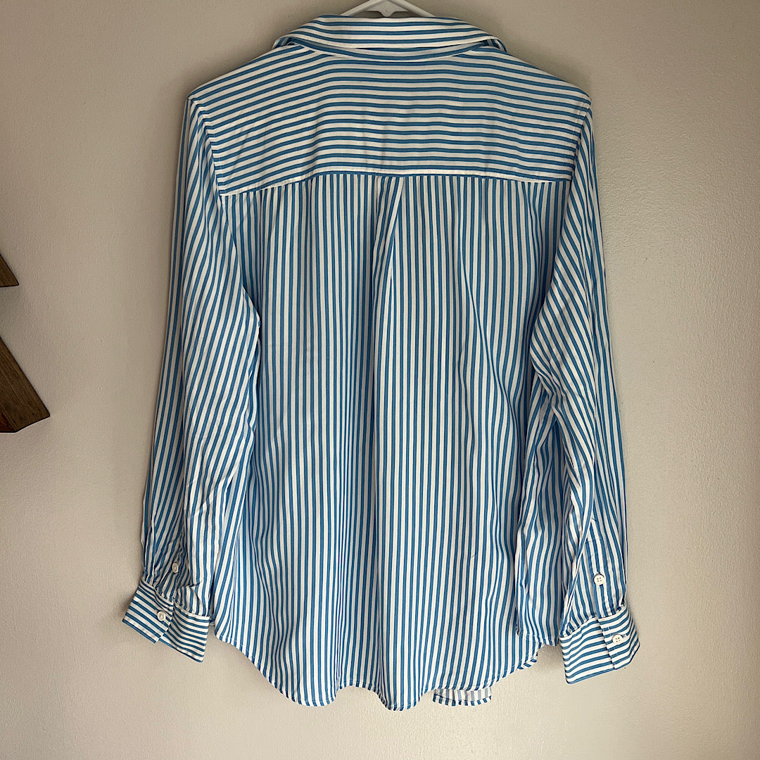 Vintage Liz Claiborne Blue and White Striped Lightweight Button Up Shirt