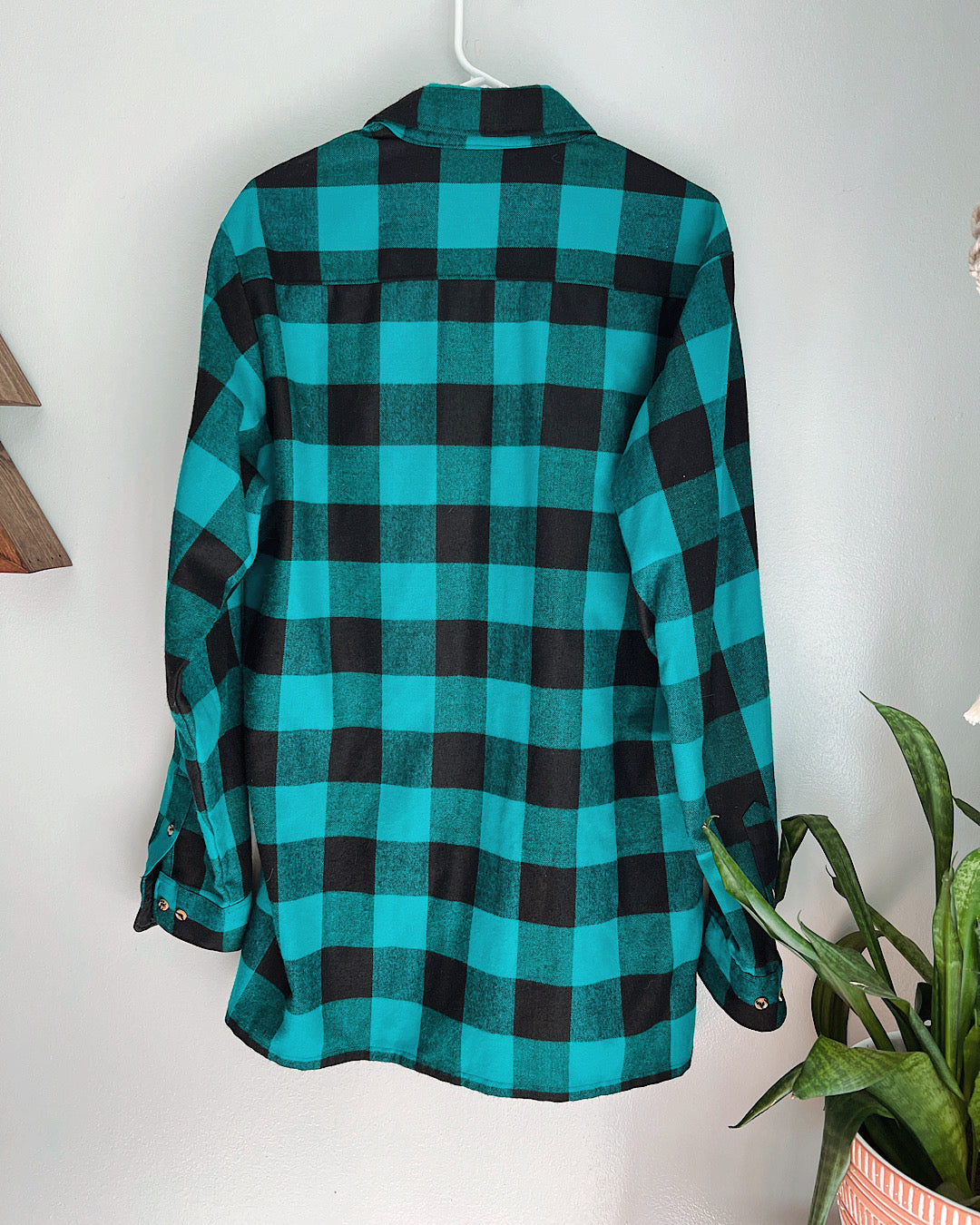 Vintage Teal & Black Plaid Flannel Button Up