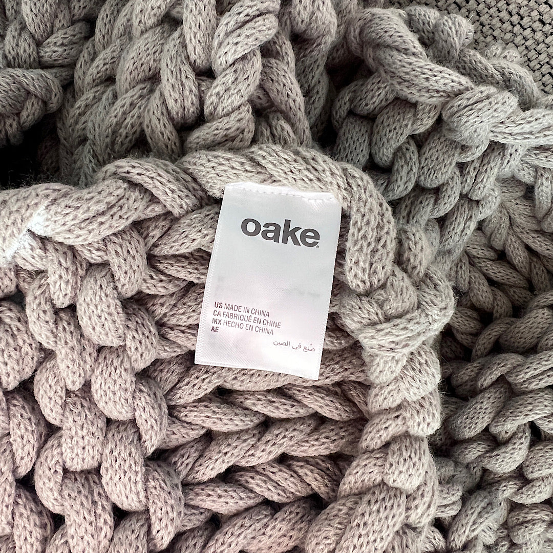 Oake Chunky Knit Throw Blanket (50"x60") - LOCAL PICKUP ONLY