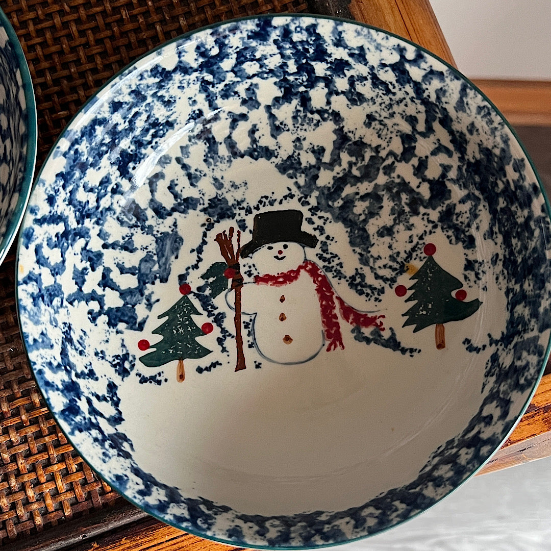 Vintage Cabin in the Snow Bowls (set of 2)