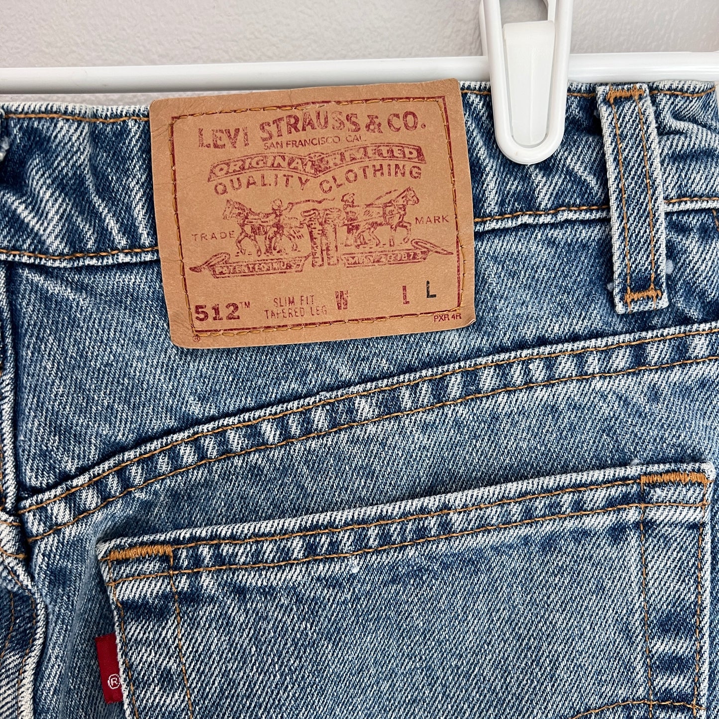 Vintage 90s Levi's 512 Slim Tapered Leg Jeans