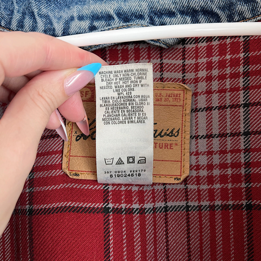 Vintage Levi's Plaid Lined/Quilted Sleeves Denim Jacket Standard Trucker