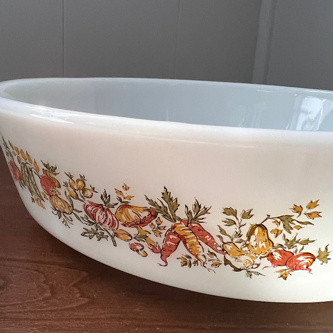 Vintage Anchor Hocking Milk Glass Oval Baking Dish (1.5qt)
