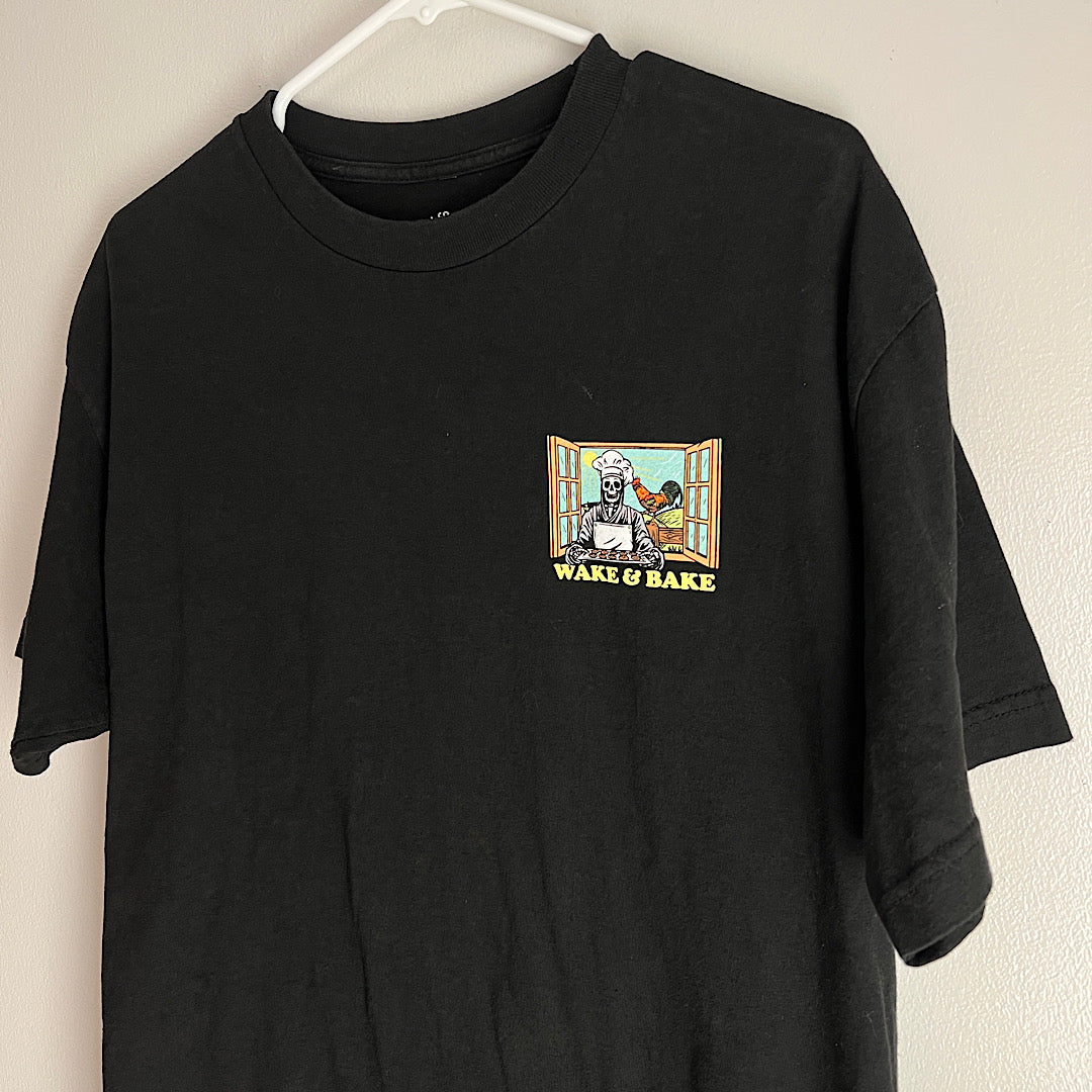 Wake & Bake Skull Graphic T-Shirt