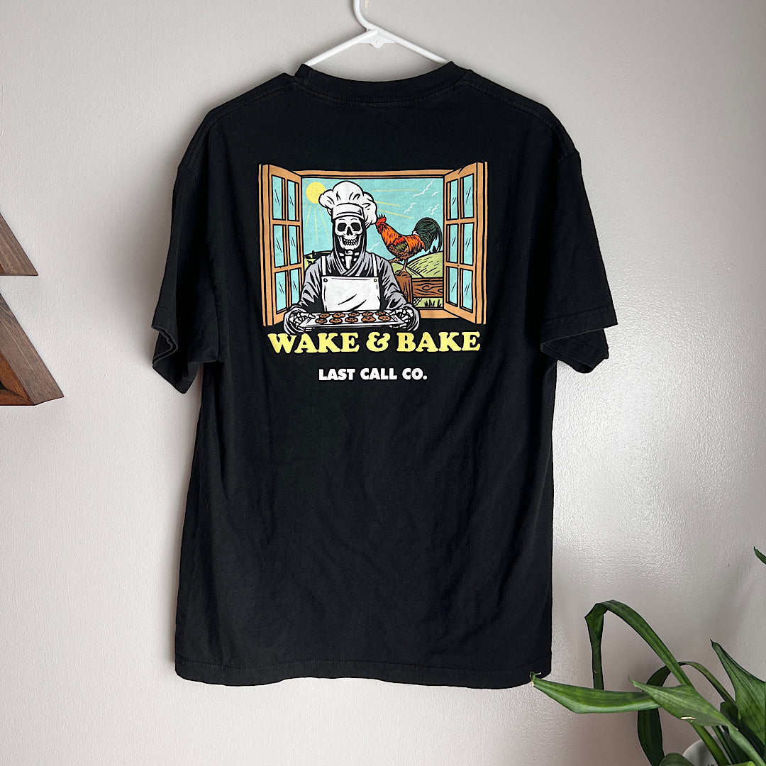 Wake & Bake Skull Graphic T-Shirt