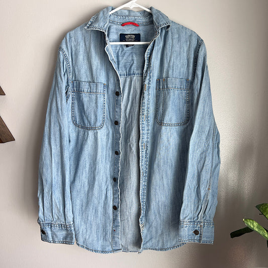 Levi's Denim Button Up Shirt