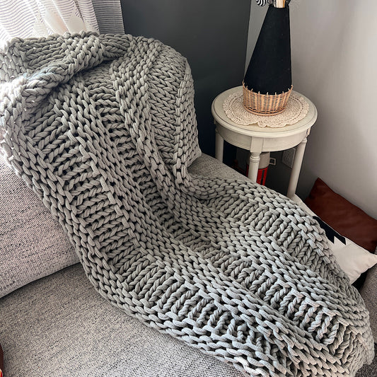 Oake Chunky Knit Throw Blanket (50"x60") - LOCAL PICKUP ONLY