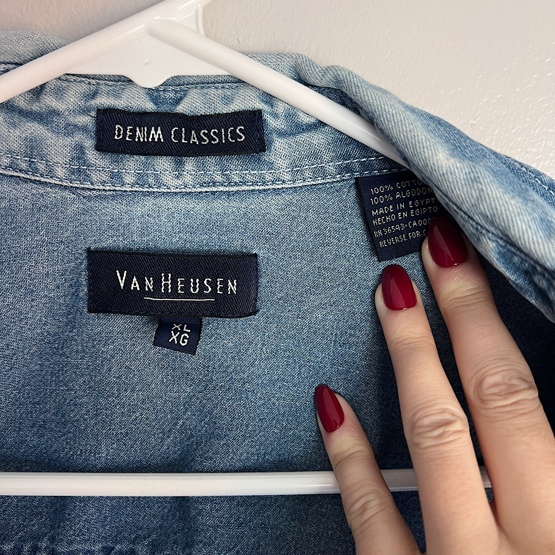 Vintage Van Heusen Denim Classics Button Down Shirt