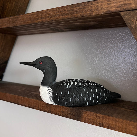 Vintage '90s Loon Decor