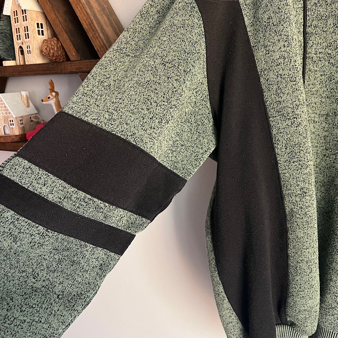 Vintage LD Sport Green and Black Pullover