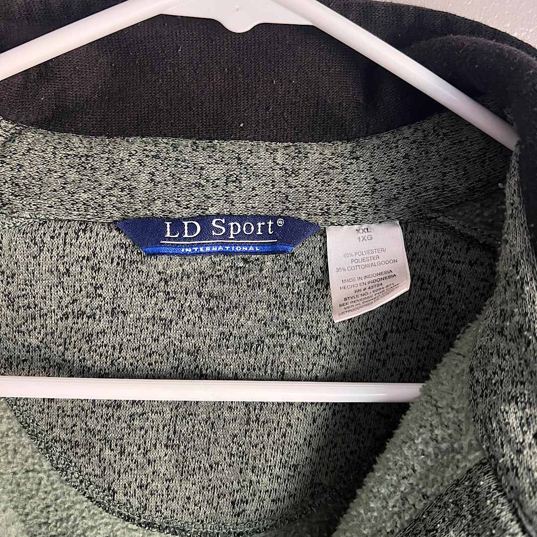 Vintage LD Sport Green and Black Pullover