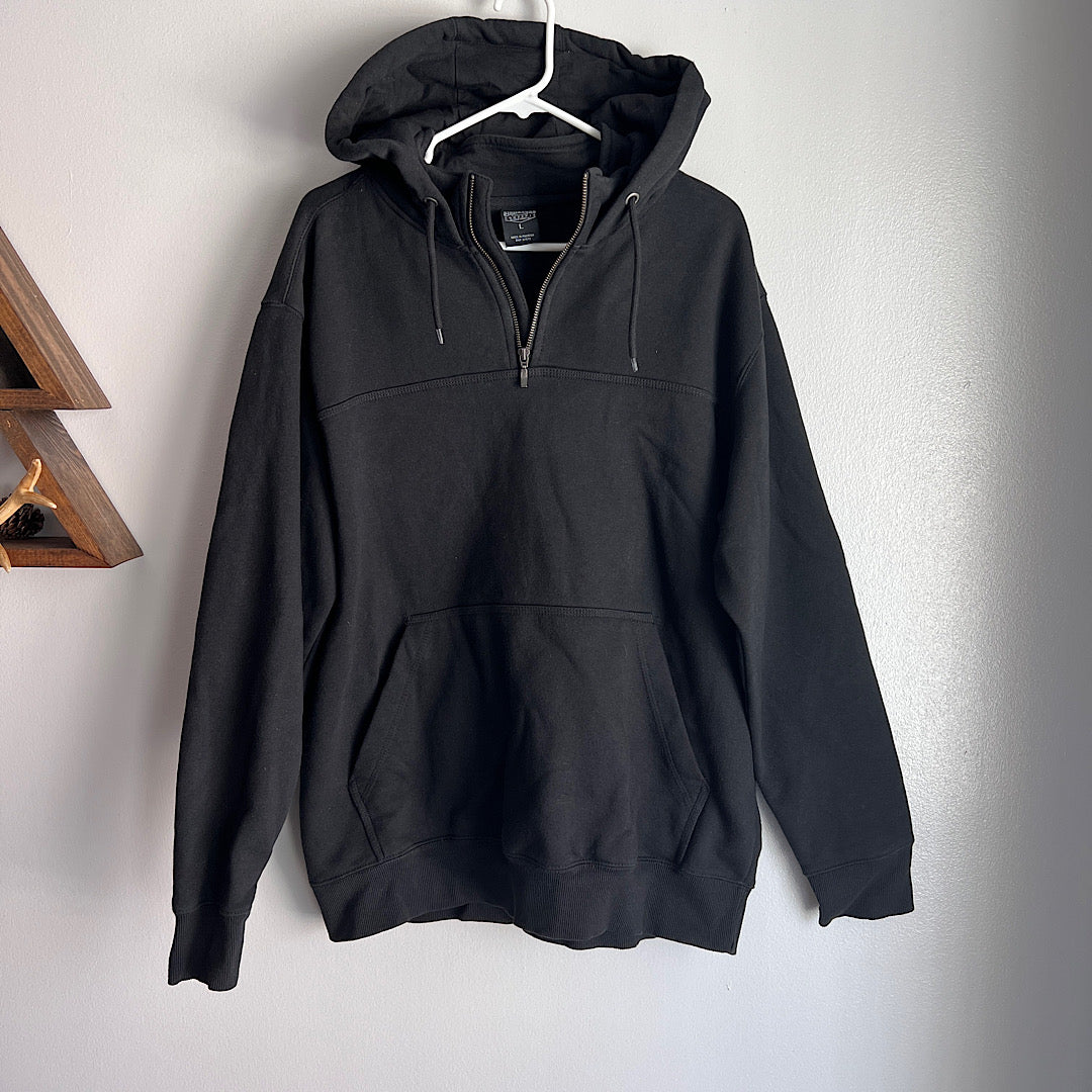 Black Heavy 1/4 Zip Hooded Sweatshirt