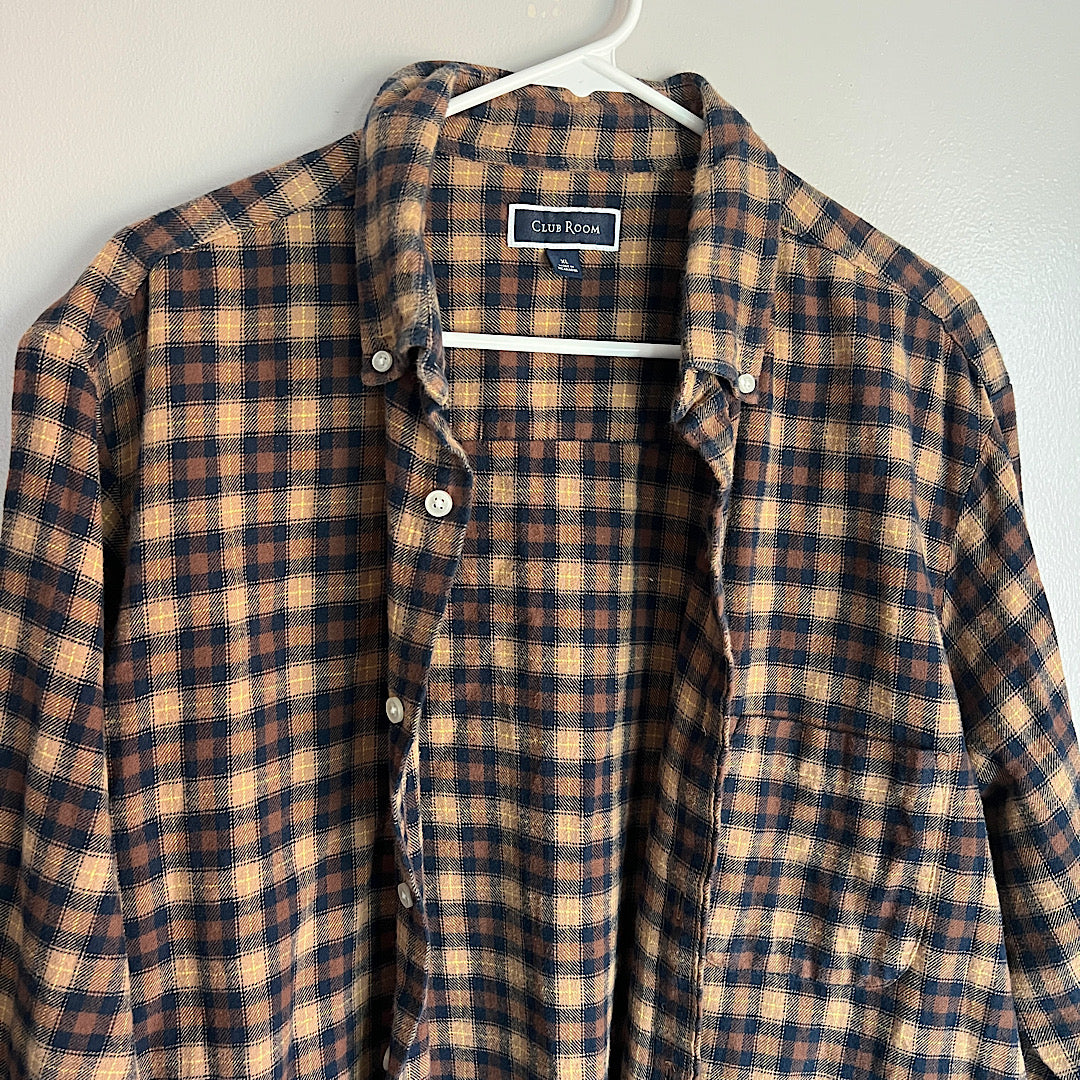 Club Room Plaid Flannel Button Down Shirt