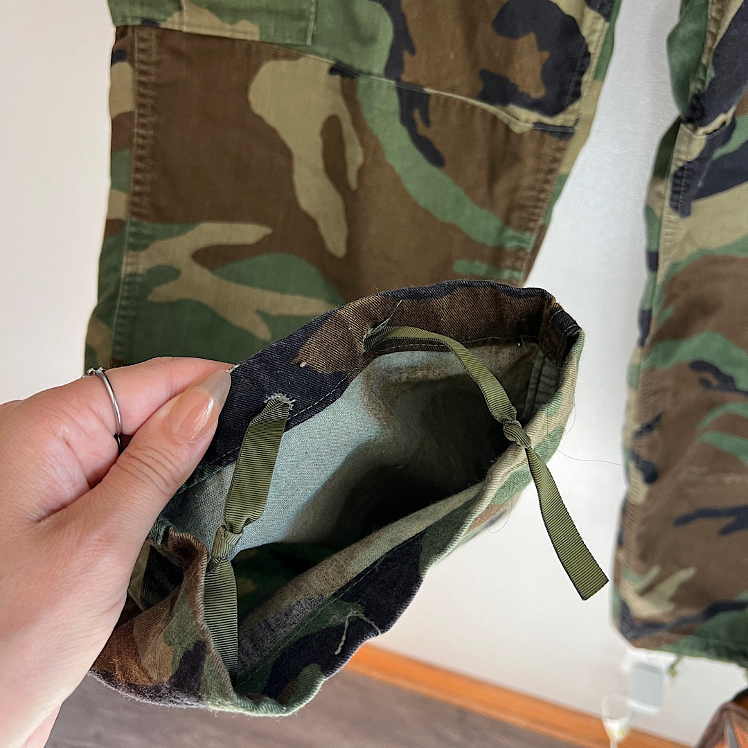 Vintage 90s Military Cargo Camo Pants