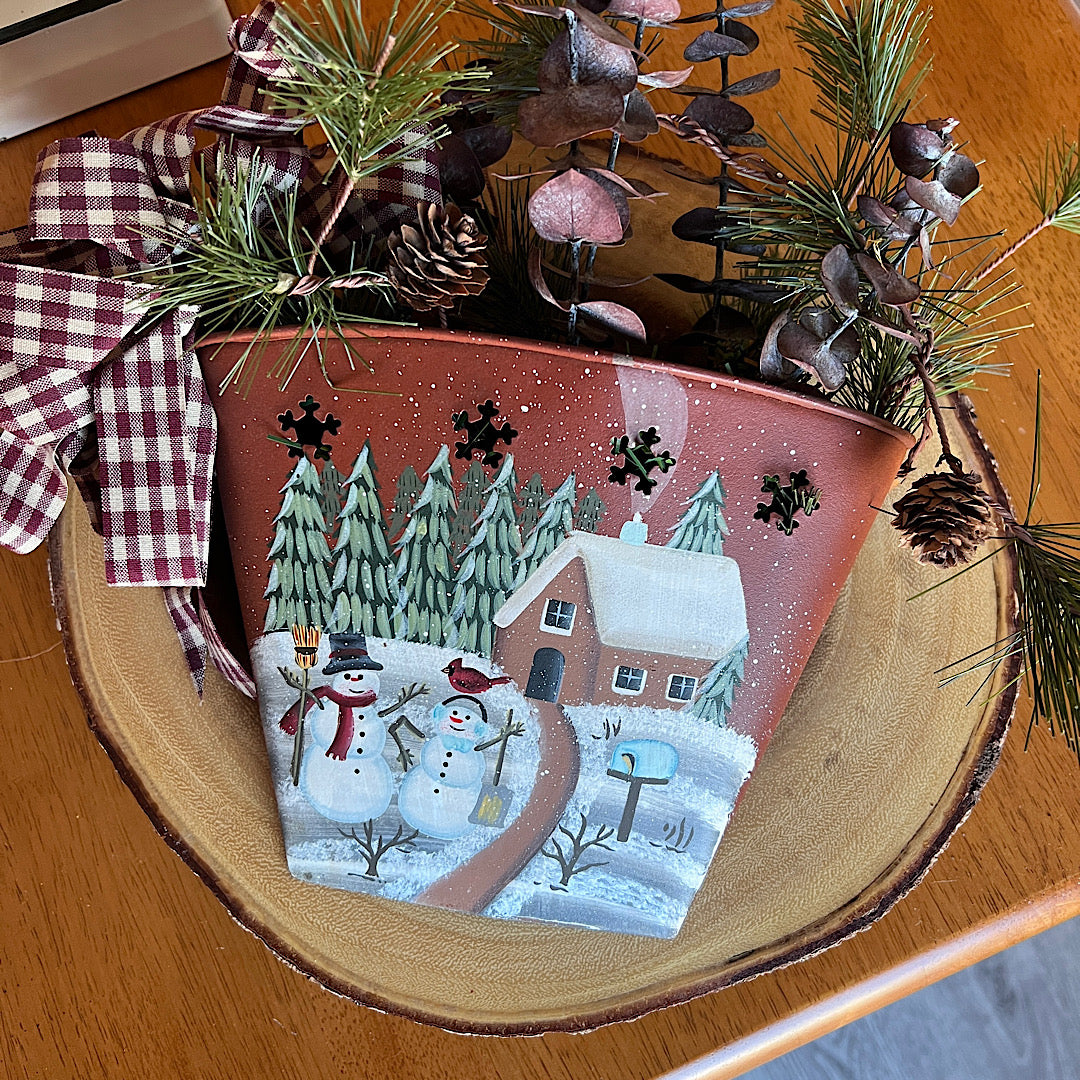 Metal Happy Holidays Winter Scene Holiday Decor