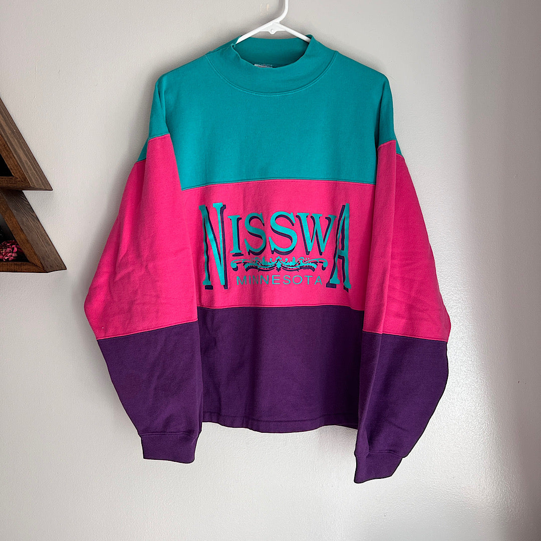 Vintage 90s Nisswa Tri-Color Sweatshirt