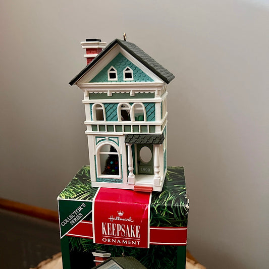 Vintage 1990 Holiday Home Nostalgic Houses and Shops Collection Hallmark Keepsake Ornament