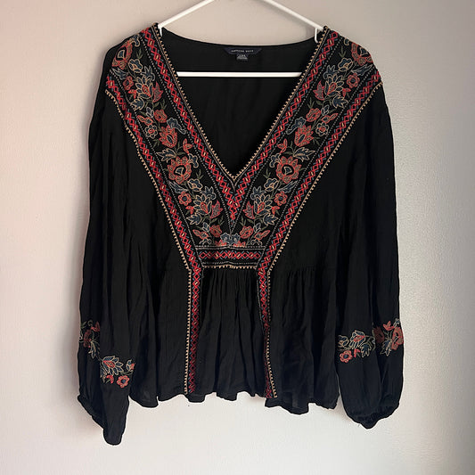 American Eagle Floral Embroidered Top