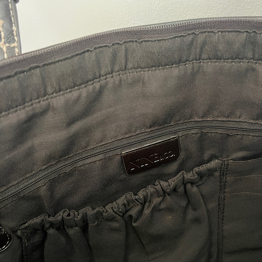 Vintage Nine&Co Large Brown Tote Bag