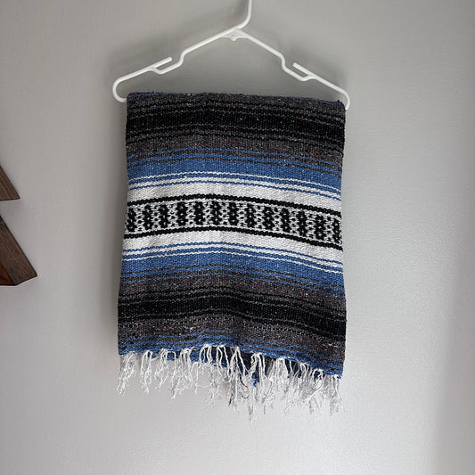 Mexican Style Throw Blanket (40x60in)