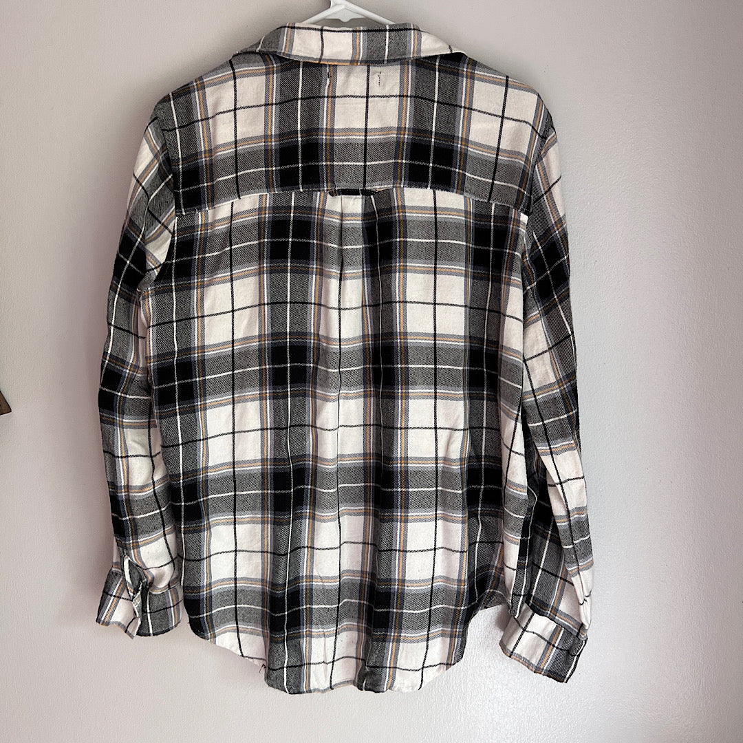 Kendall & Kylie Plaid Button Shirt