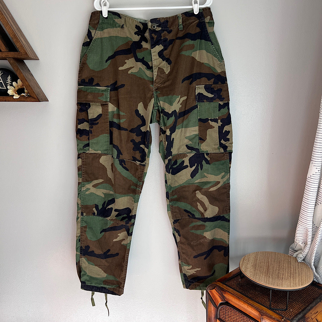 Vintage 90s Military Cargo Camo Pants