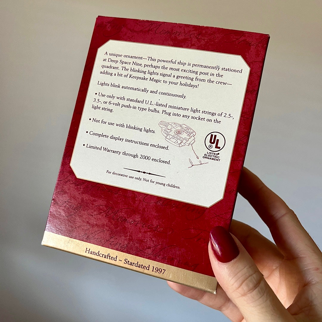 Vintage 1997 Star Trek U.S.S. Defiant Deep Space Nine Magic Hallmark Christmas Ornament