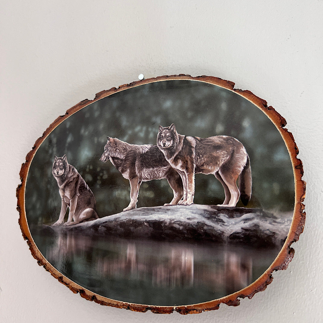 Vintage Wolves Wooden Wall Hanging