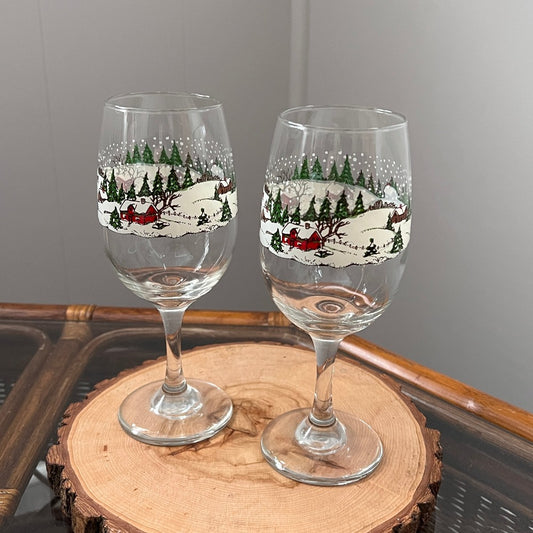 Vintage Christmas Wine Glasses (Set of 2)