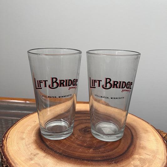 Lift Bridge Brewery Stillwater, MN Pint Glasses (set of 2)