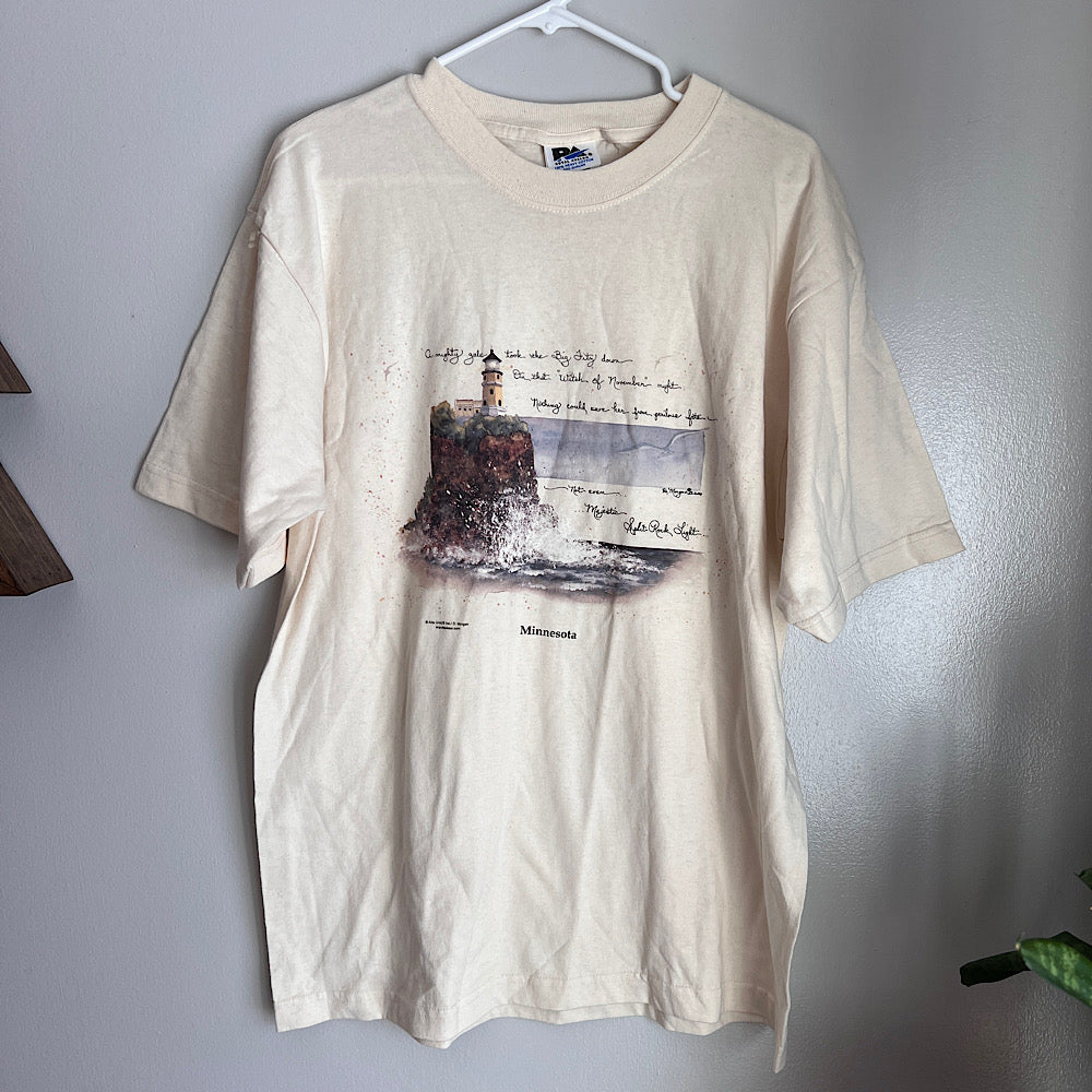 Vintage MN Duluth Split Rock Lighthouse T-Shirt