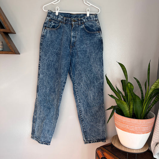 Chic Vintage '80s Acid Wash Jeans